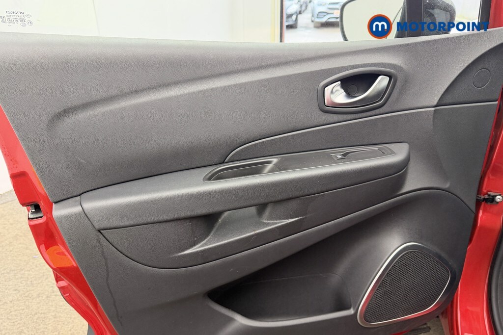 Used Renault Captur 2018 for sale - 78026818: Photo 41