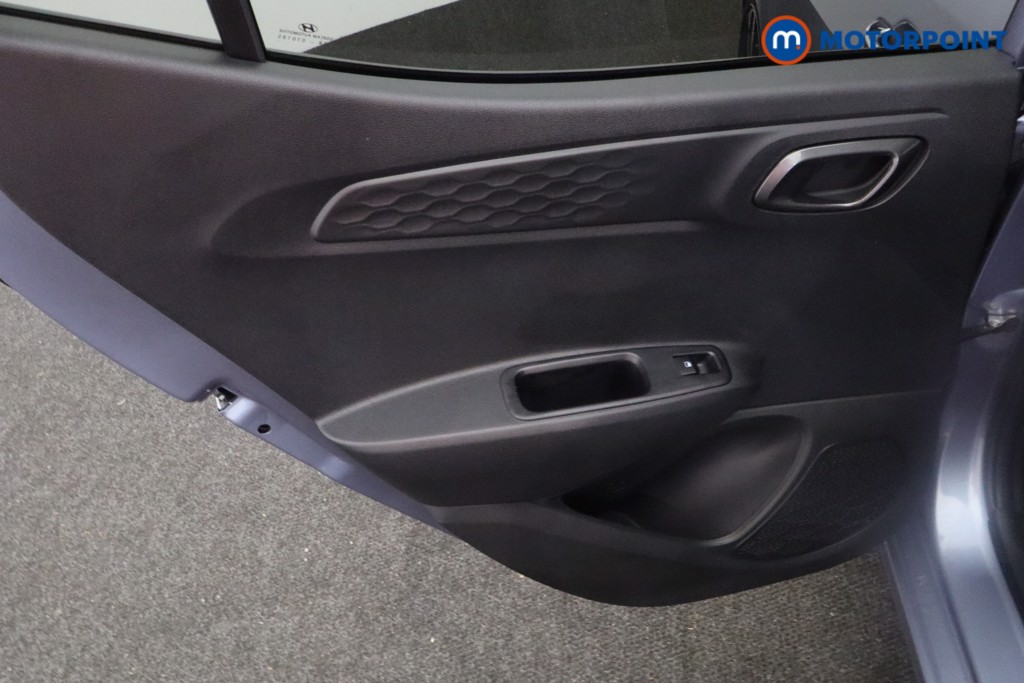 Used Hyundai i10 2024 for sale - 77772457: Photo 26