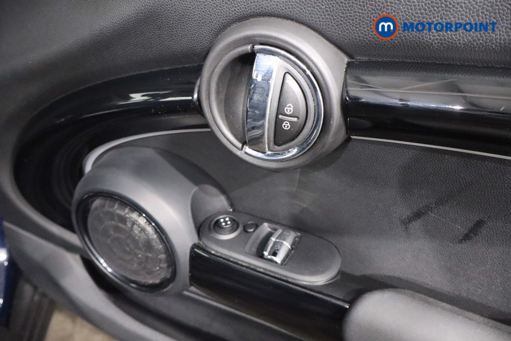 Used MINI Hatch 2016 for sale - 76435845: Photo 32