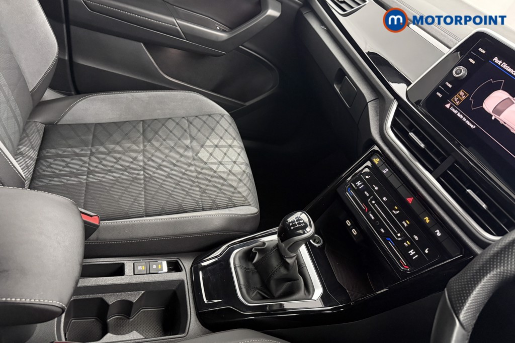 Used Volkswagen T-Roc 2023 for sale - 77286544: Photo 27