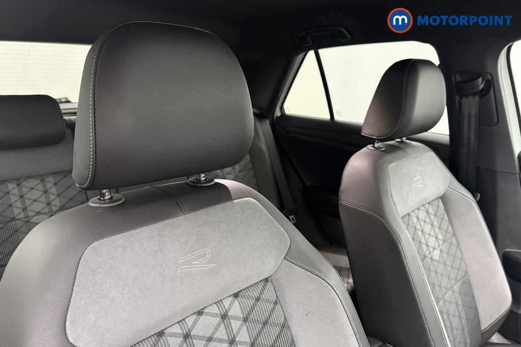 Used Volkswagen T-Roc 2023 for sale - 77286544: Photo 32