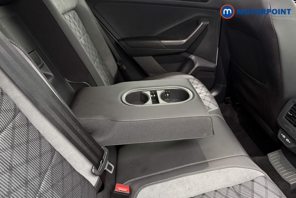 Used Volkswagen T-Roc 2023 for sale - 77286544: Photo 35