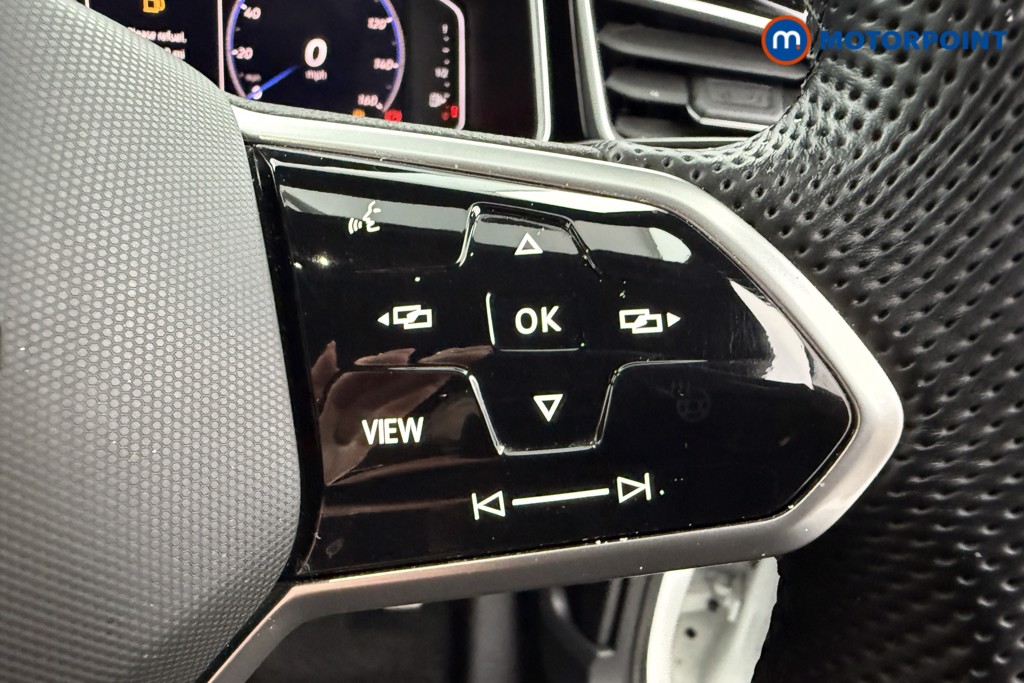 Used Volkswagen T-Roc 2023 for sale - 77286547: Photo 13