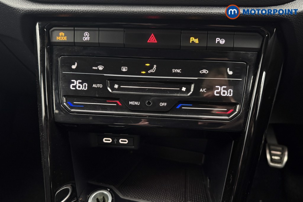 Used Volkswagen T-Roc 2023 for sale - 77286547: Photo 22