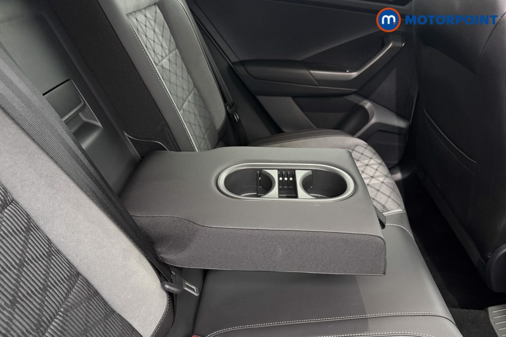 Used Volkswagen T-Roc 2023 for sale - 77286547: Photo 33