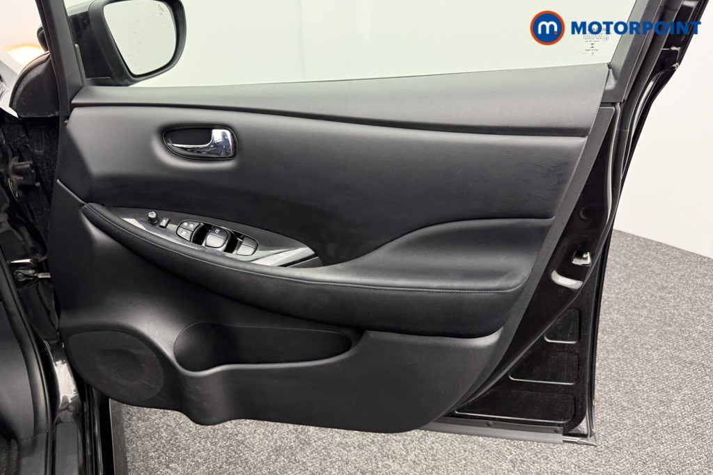 Used Nissan Leaf 2022 for sale - 76568772: Photo 14