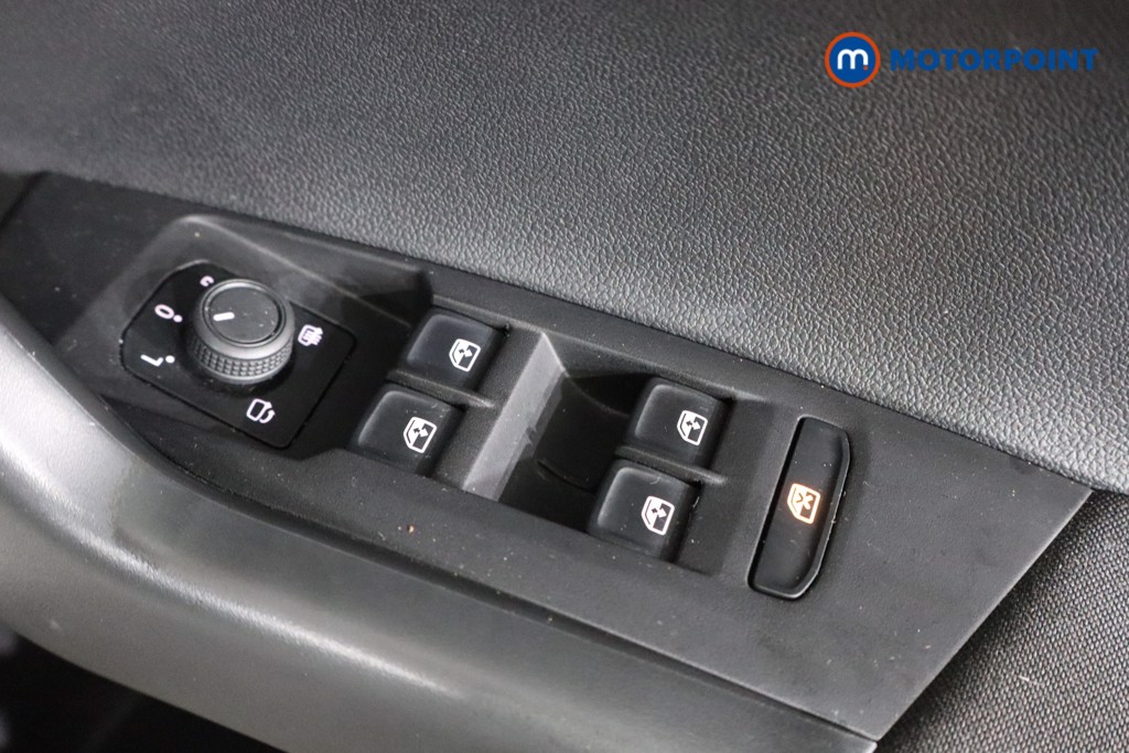 Used Volkswagen Polo 2024 for sale - 76949275: Photo 14