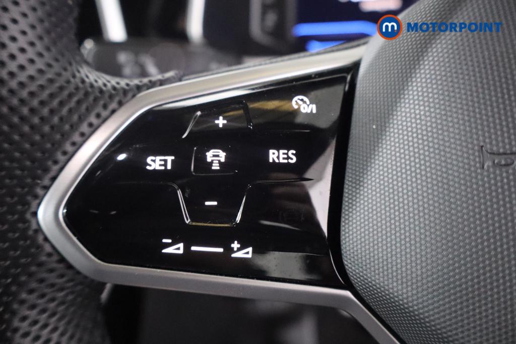 Used Volkswagen T-Roc 2022 for sale - 77747202: Photo 23