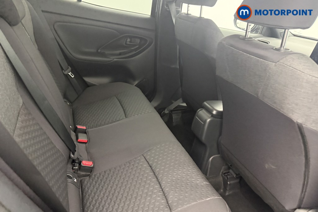 Used Toyota Yaris Cross 2024 for sale - 77984378: Photo 25