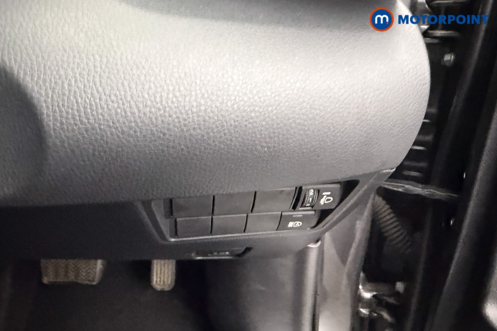 Used Toyota Yaris Cross 2024 for sale - 77984378: Photo 29