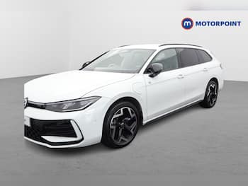 Used Volkswagen Passat 2025 for sale - 79732995: Photo