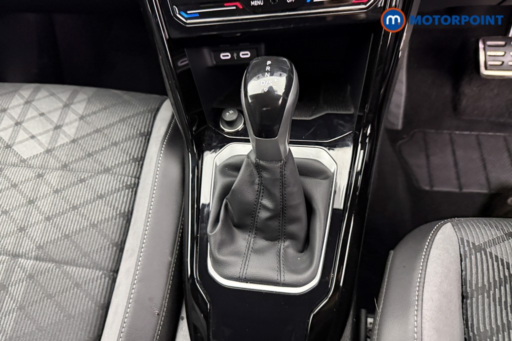 Used Volkswagen T-Roc 2025 for sale - 77324122: Photo 23