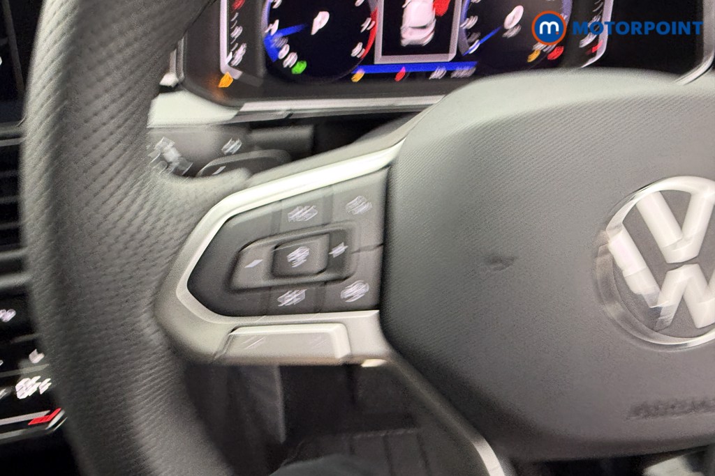 Used Volkswagen T-Roc 2025 for sale - 77324122: Photo 24