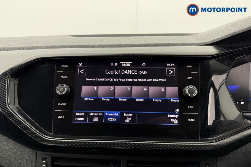 Used Volkswagen T-Cross 2022 for sale - 76934032: Photo 14