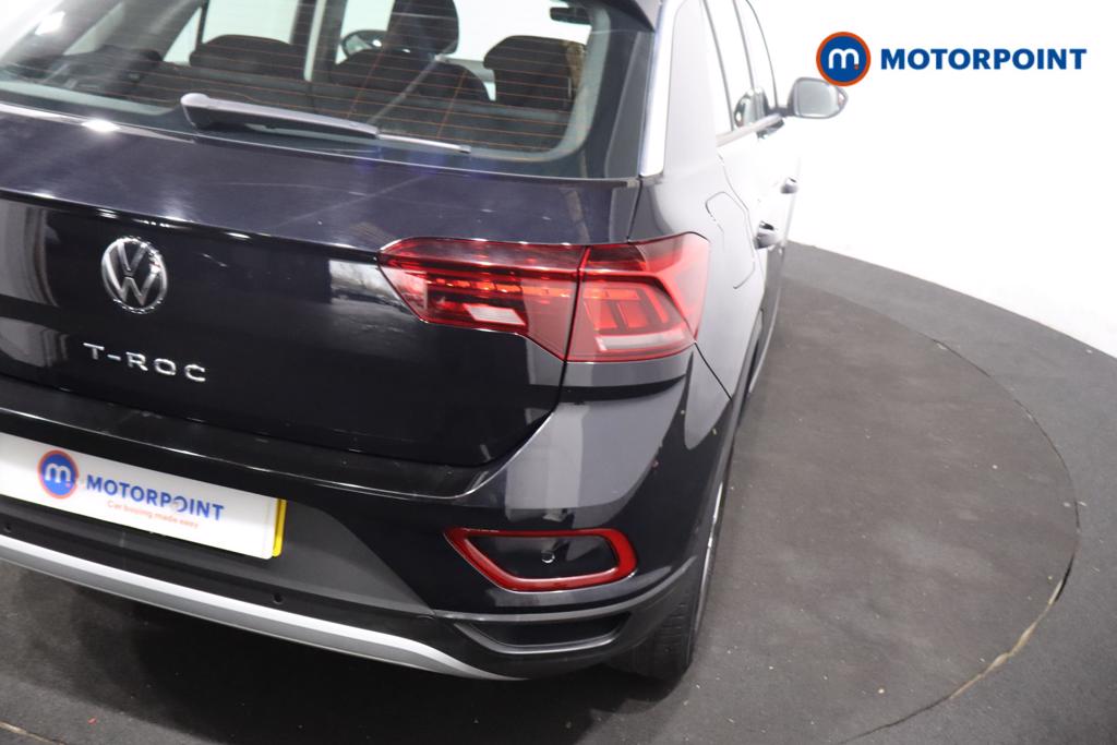 Used Volkswagen T-Roc 2023 for sale - 77903952: Photo 10