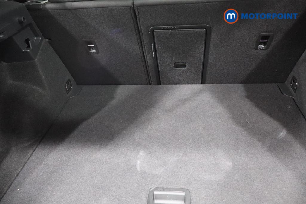 Used Volkswagen T-Roc 2023 for sale - 77903952: Photo 13