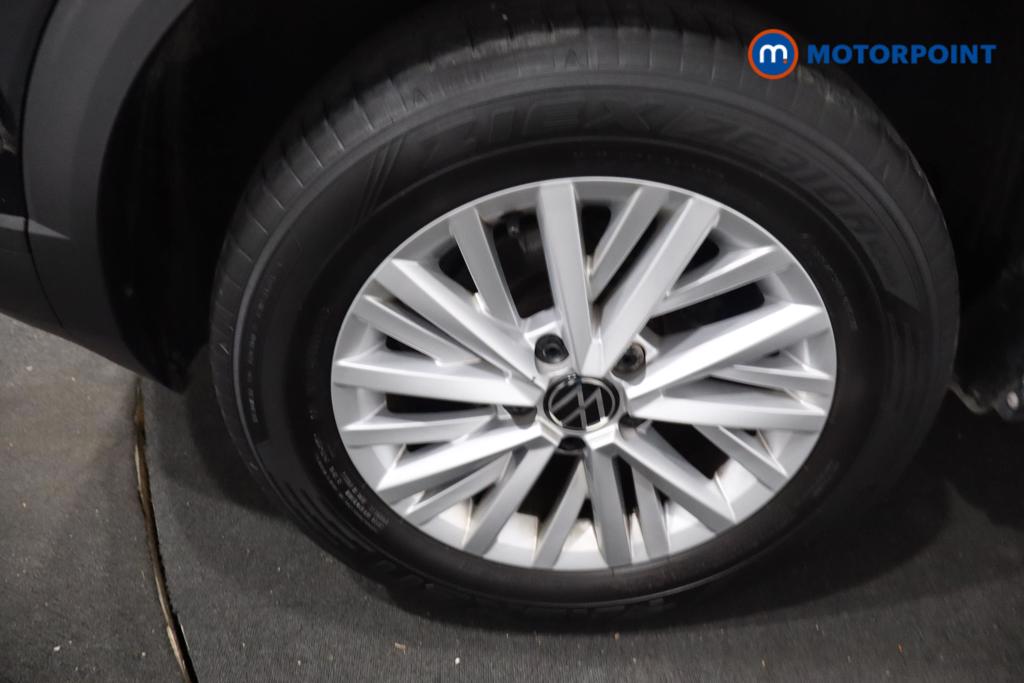 Used Volkswagen T-Roc 2023 for sale - 77903952: Photo 14