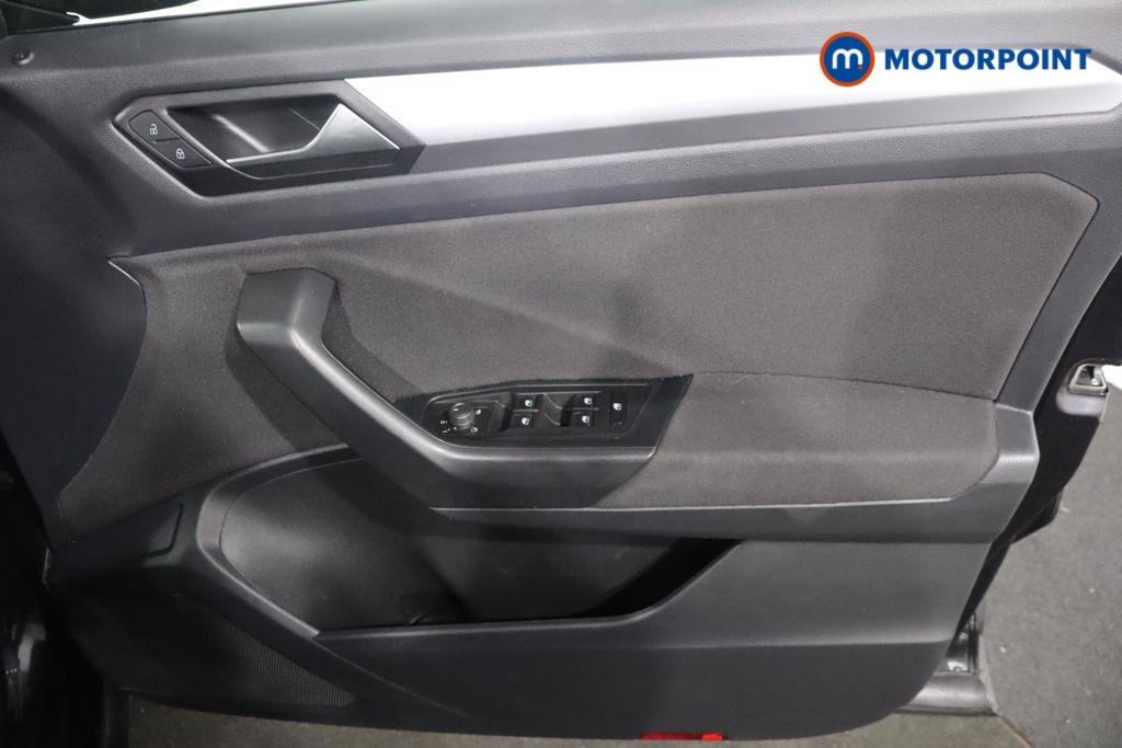 Used Volkswagen T-Roc 2023 for sale - 77903952: Photo 17