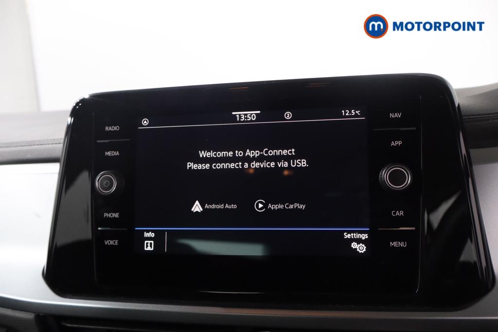 Used Volkswagen T-Roc 2023 for sale - 77903952: Photo 29