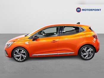 Used Renault Clio 2023 for sale - 78457400: Photo