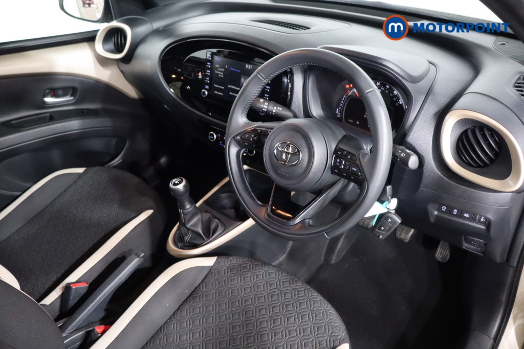 Used Toyota Aygo X 2023 for sale - 77064129: Photo 9