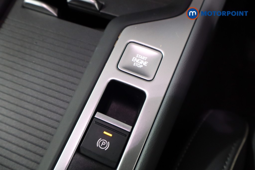 Used Volkswagen Passat 2025 for sale - 76028415: Photo 21