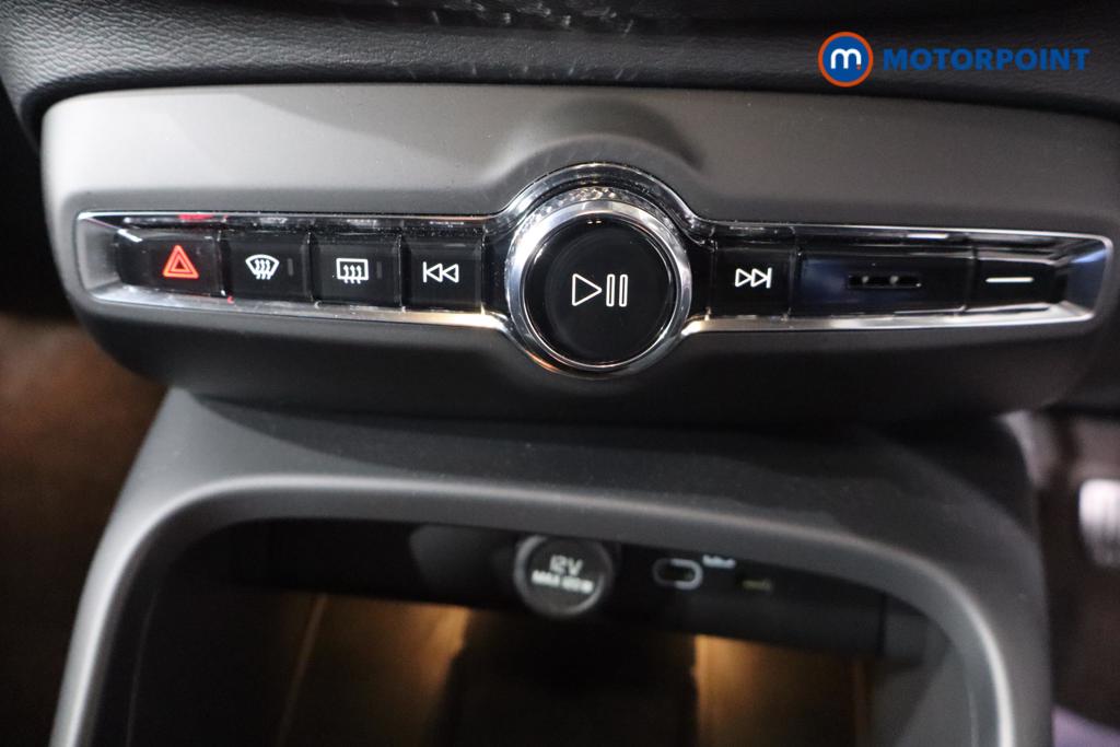 Used Volvo XC40 2024 for sale - 77407256: Photo 11