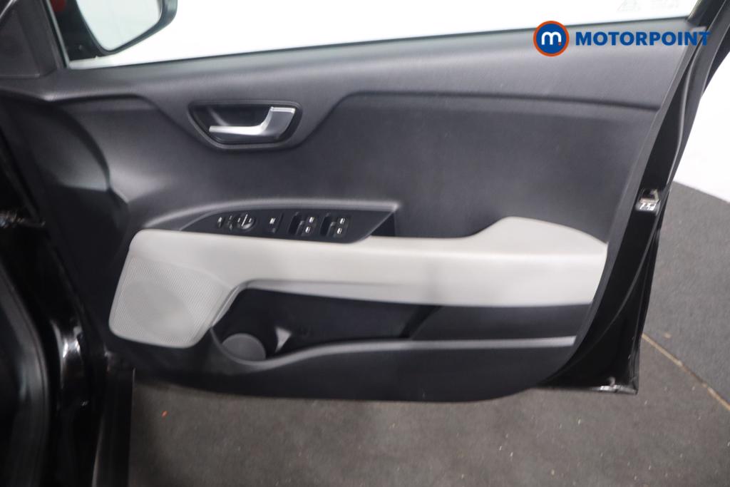 Used Kia Stonic 2020 for sale - 78026733: Photo 16