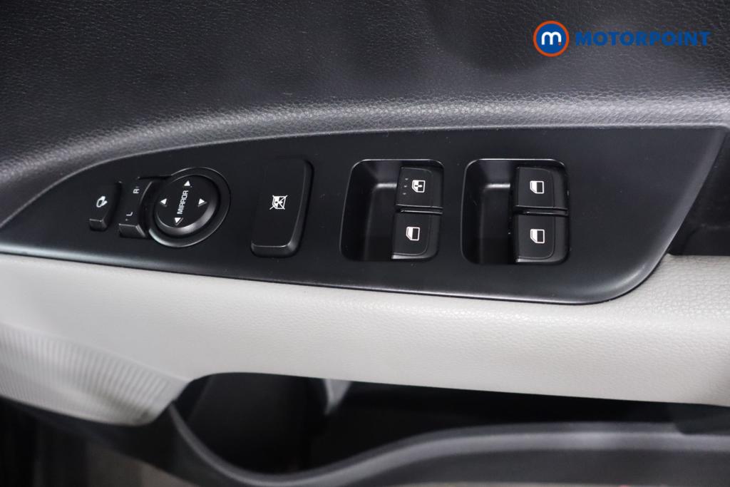 Used Kia Stonic 2020 for sale - 78026733: Photo 17