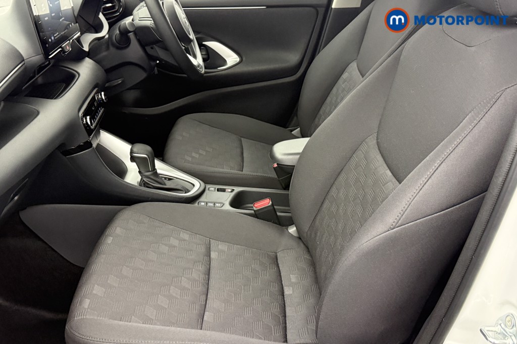 Used Toyota Yaris 2025 for sale - 77171271: Photo 26