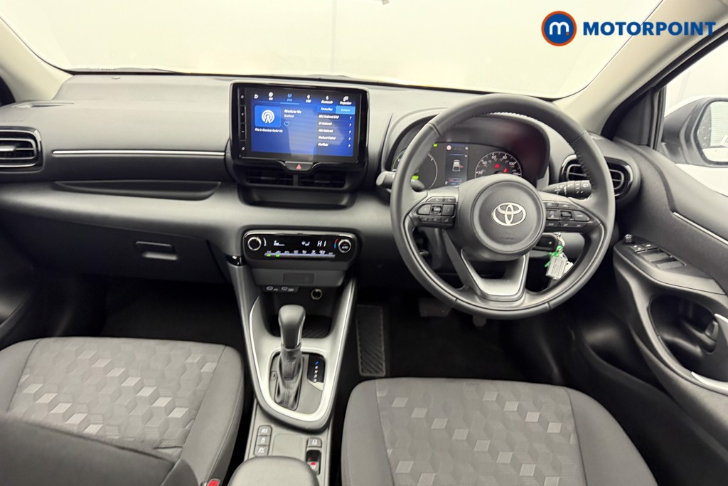 Used Toyota Yaris 2025 for sale - 77171271: Photo 9