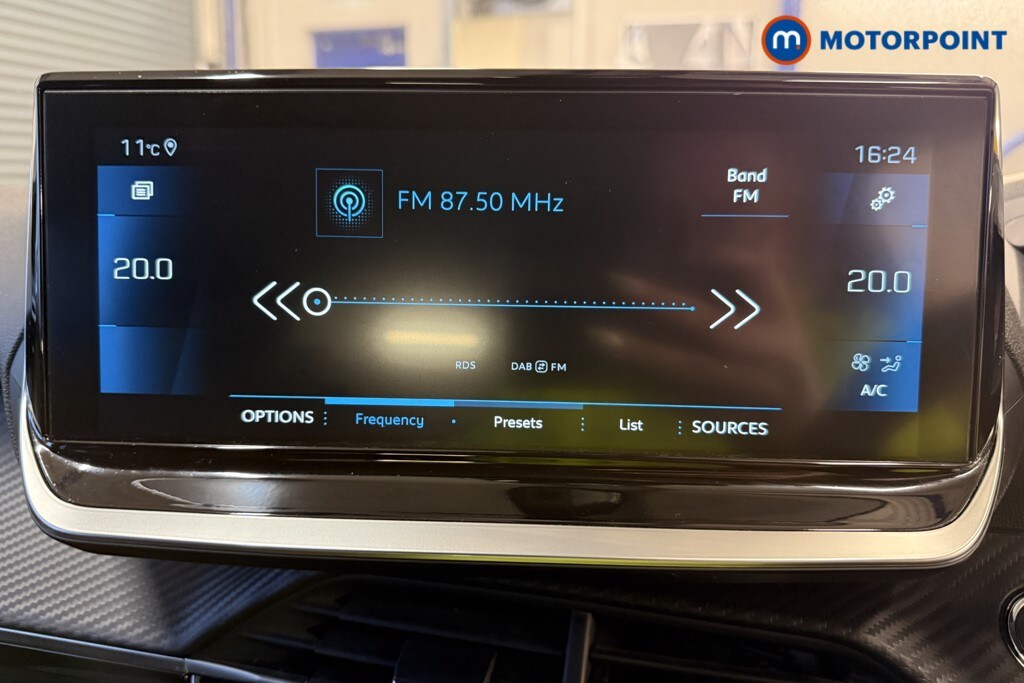 Used Peugeot 208 2022 for sale - 77026120: Photo 14