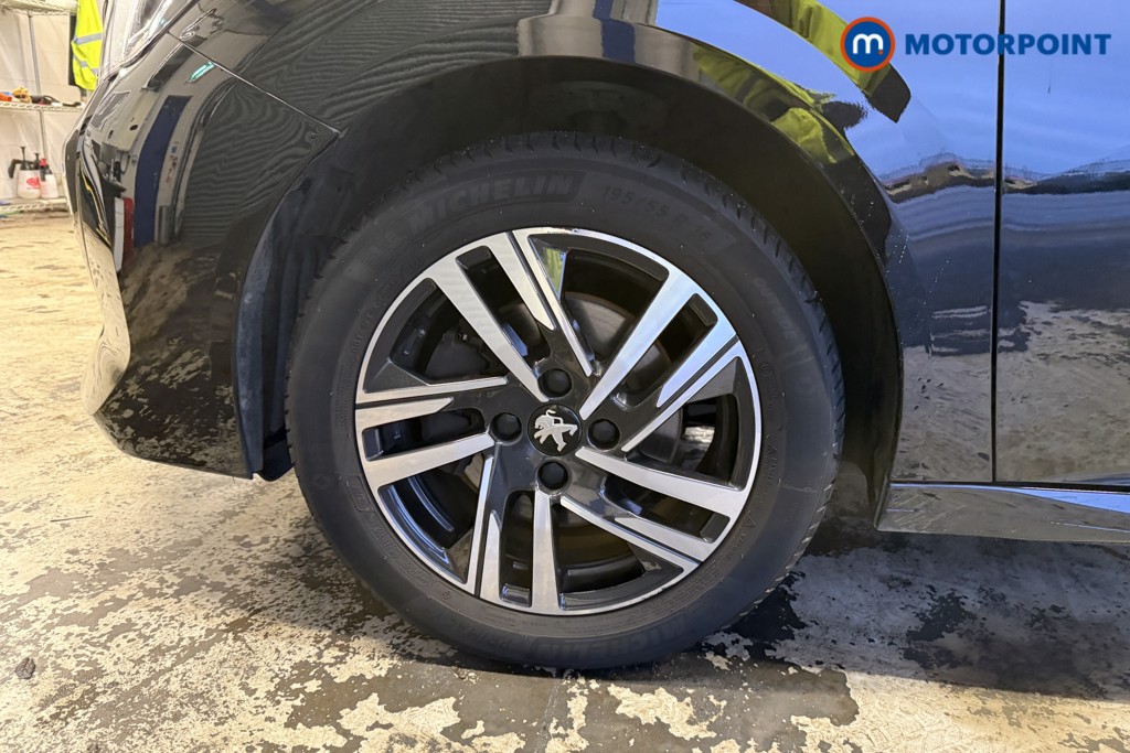 Used Peugeot 208 2022 for sale - 77026120: Photo 42