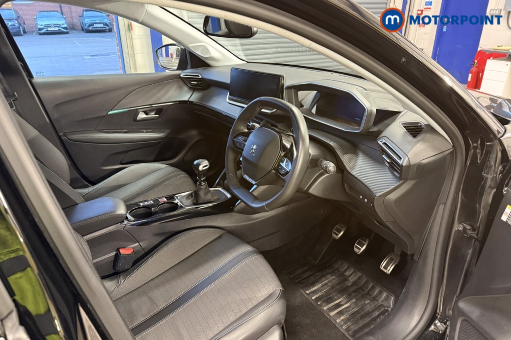 Used Peugeot 208 2022 for sale - 77026120: Photo 9