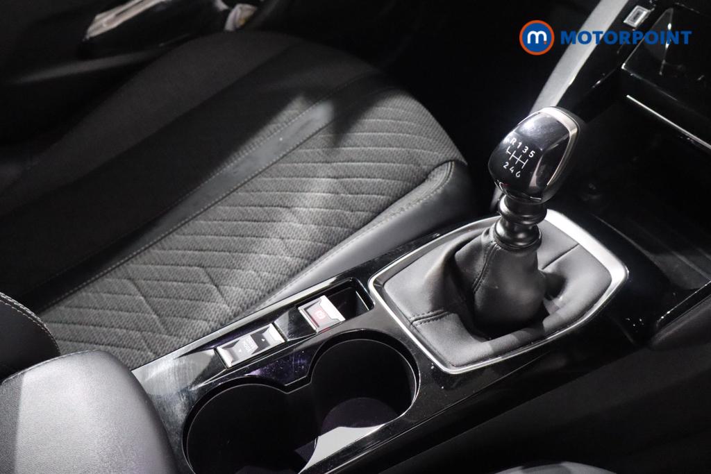 Used Peugeot 2008 2024 for sale - 76984945: Photo 16