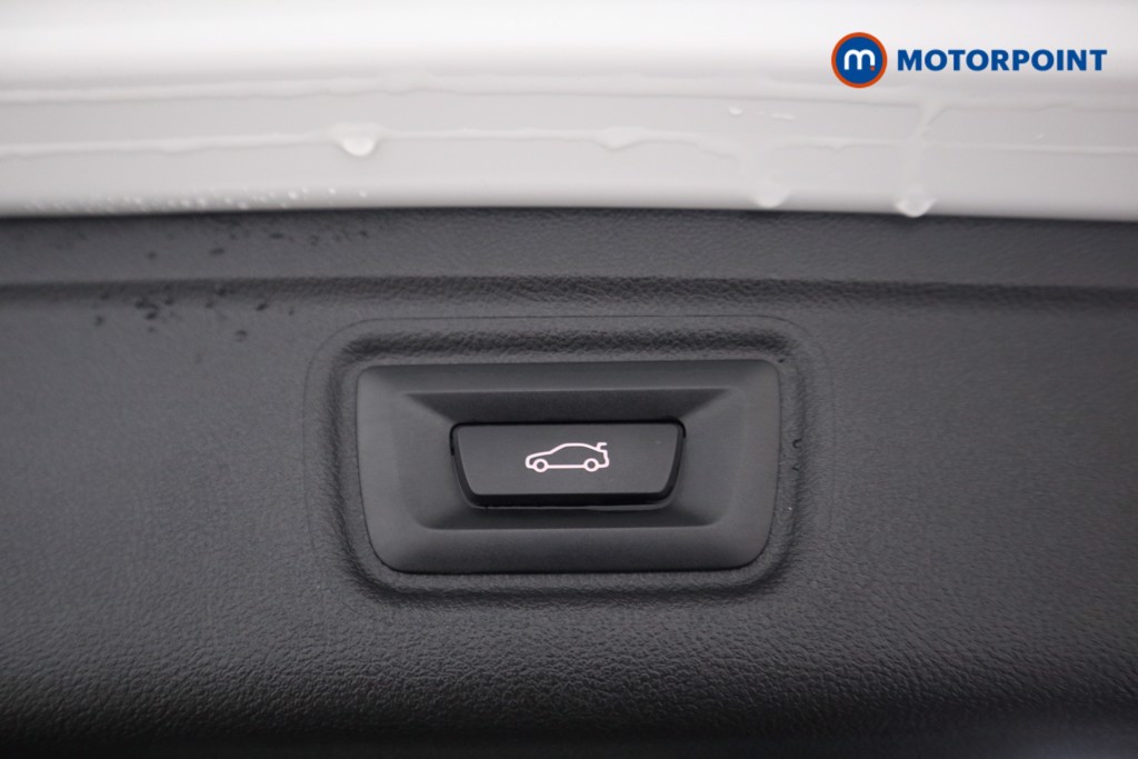 Used BMW 3 Series 2024 for sale - 76895663: Photo 25