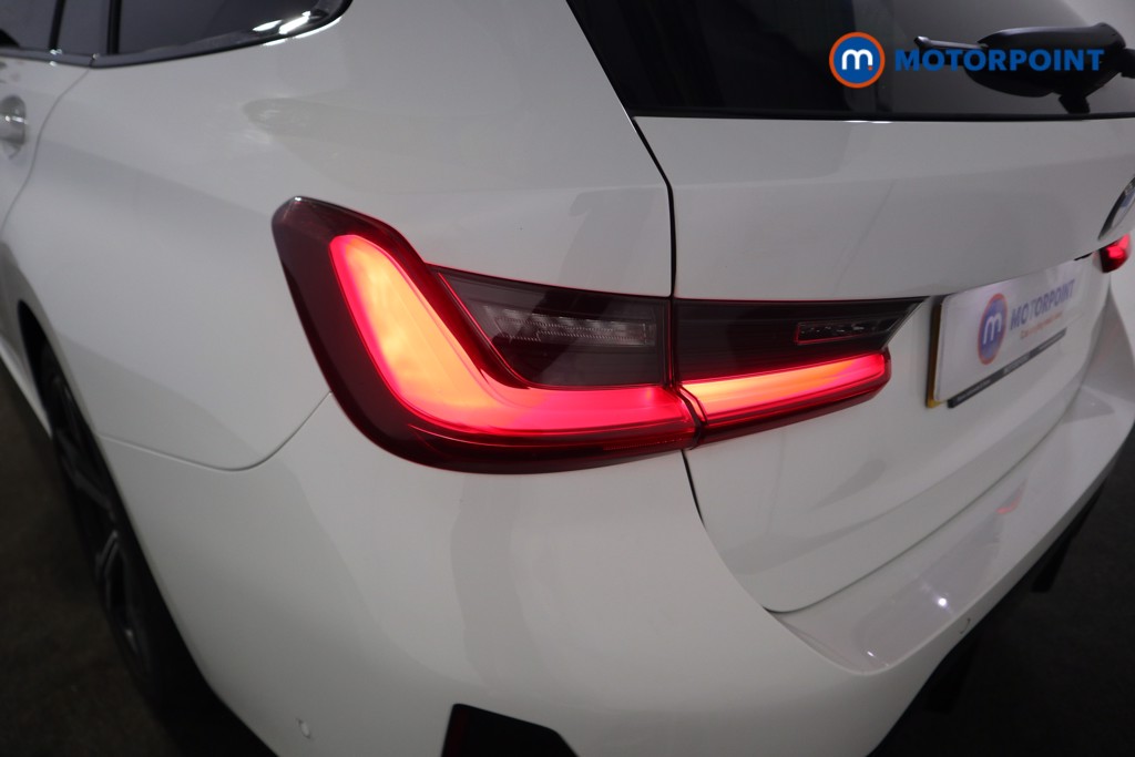 Used BMW 3 Series 2024 for sale - 76895663: Photo 32