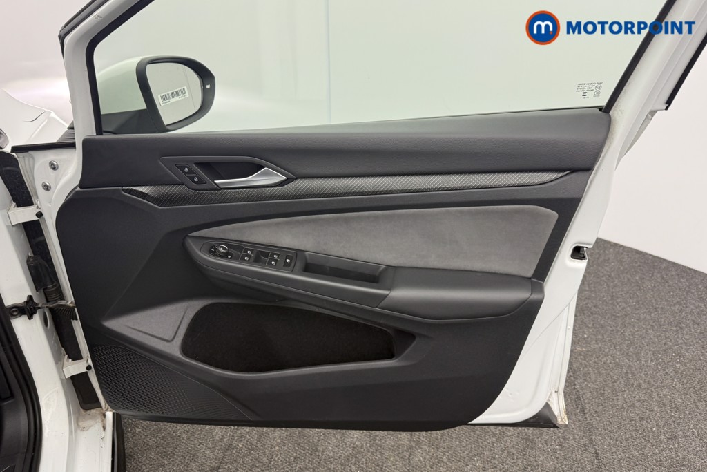 Used Volkswagen Golf 2021 for sale - 77404048: Photo 26