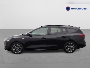 Used Ford Focus 2022 for sale - 76969255: Photo