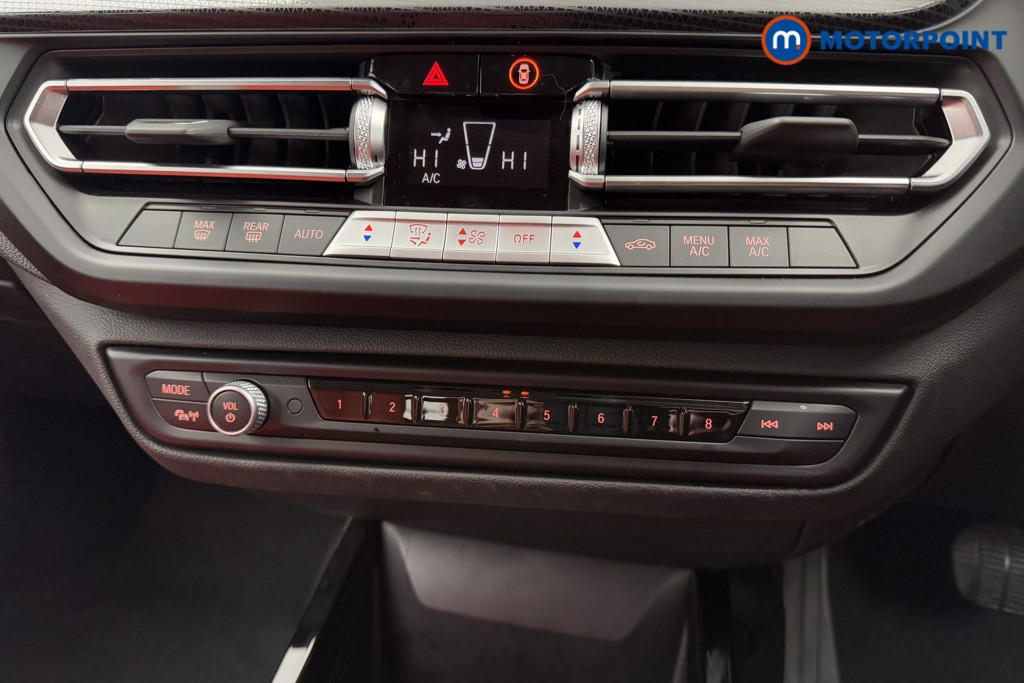 Used BMW 1 Series 2024 for sale - 77490359: Photo 21