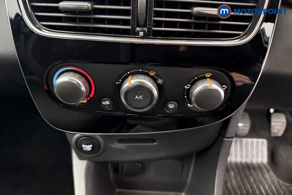 Used Renault Clio 2018 for sale - 77390045: Photo 19