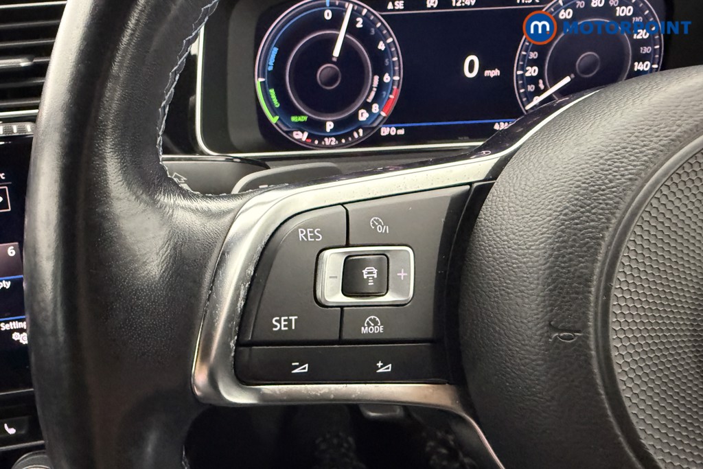 Used Volkswagen Golf 2018 for sale - 77872868: Photo 15