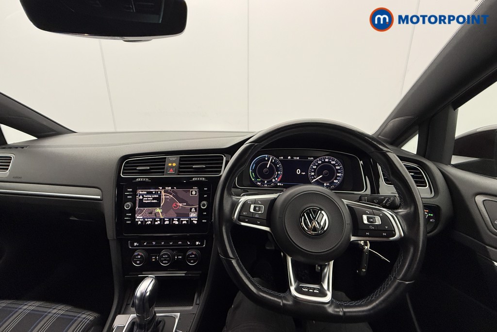 Used Volkswagen Golf 2018 for sale - 77872868: Photo 9