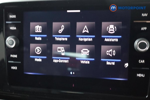 Used Volkswagen T-Roc 2023 for sale - 76067839: Photo 26