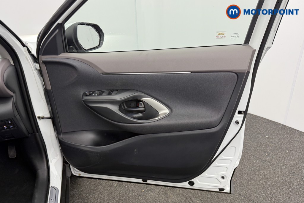 Used Toyota Yaris Cross 2024 for sale - 77417830: Photo 26