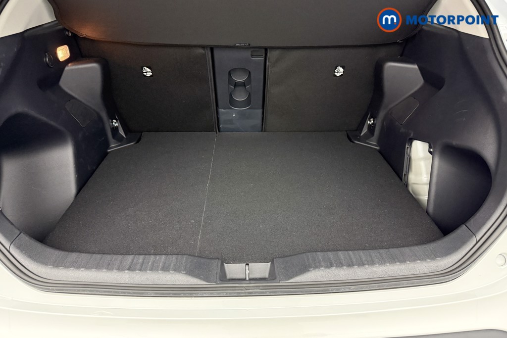 Used Toyota Yaris Cross 2024 for sale - 77417830: Photo 31