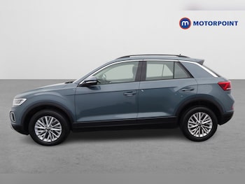 Used Volkswagen T-Roc 2023 for sale - 79151225: Photo