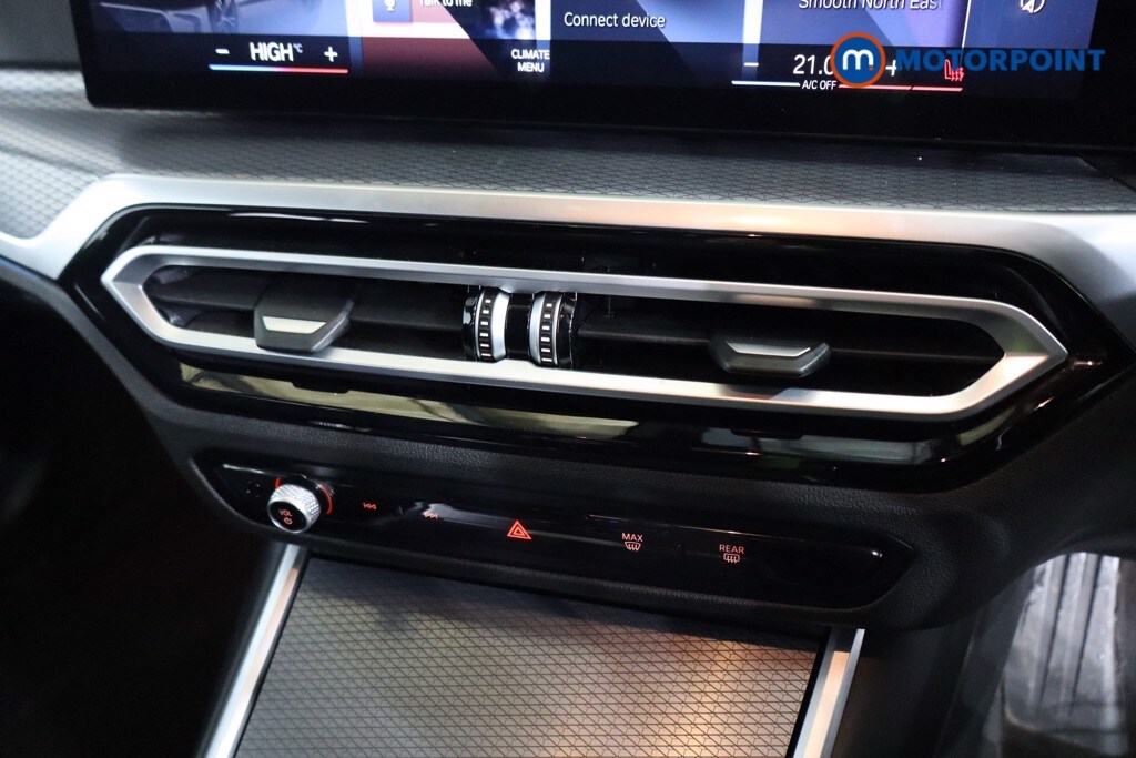 Used BMW 3 Series 2024 for sale - 76949215: Photo 19