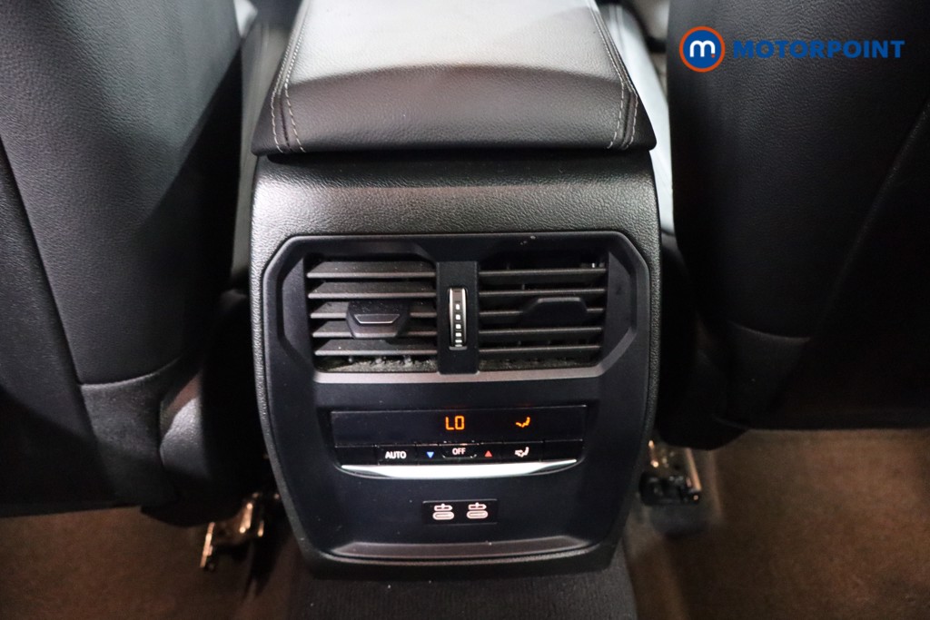 Used BMW 3 Series 2024 for sale - 76949215: Photo 30