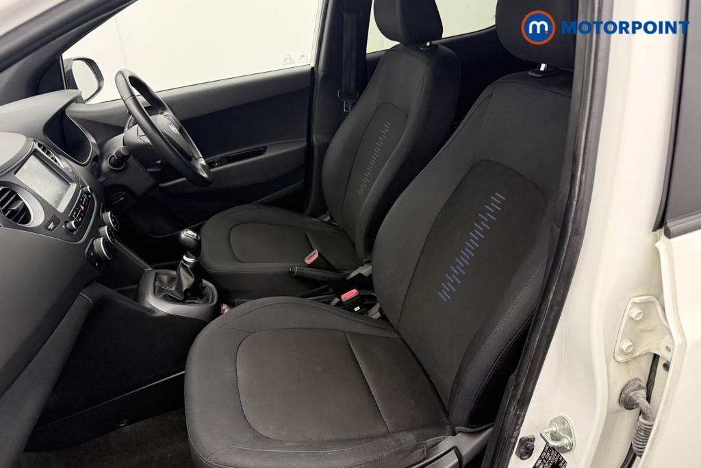 Used Hyundai i10 2019 for sale - 77932090: Photo 18